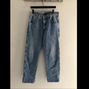 Oversized vintage jeans